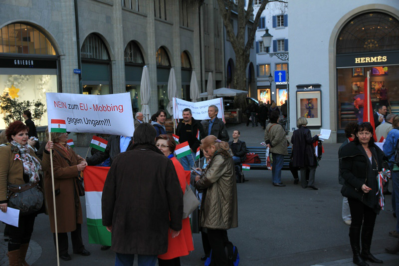 magyardemo 05